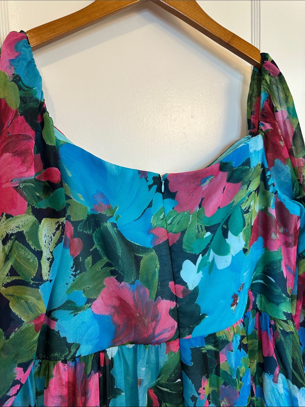 XSCAPE Plus Size Off the Shoulder Printed Gown - Wedding Guest Dress - 16W - Picture 14 of 17